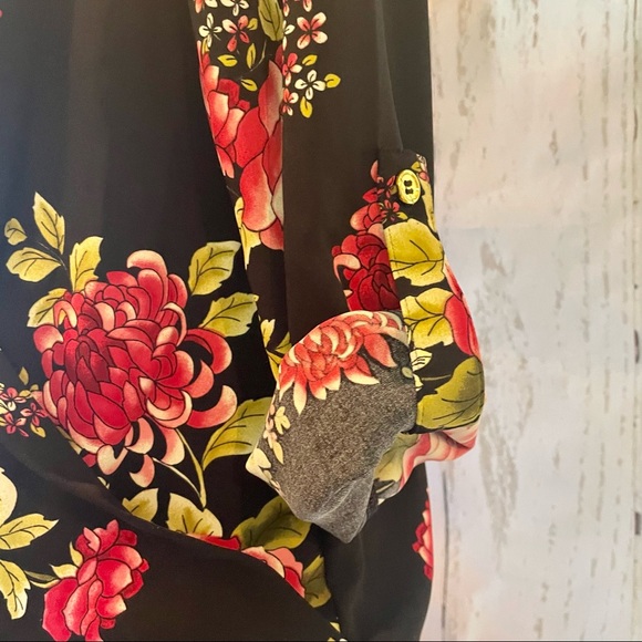 Iman red green and black floral wrap top - Picture 5 of 6